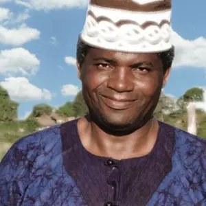 Cosmas Magaya (1953-2020)