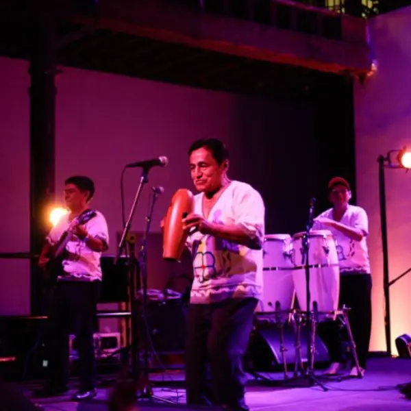 Photo Essay: Los Wembler’s de Iquitos and Combo Chimbita in Brooklyn