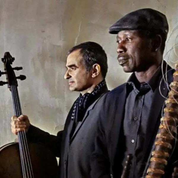 Quarantunes: Ballaké Sissoko and Vincent Segal Live in 2010